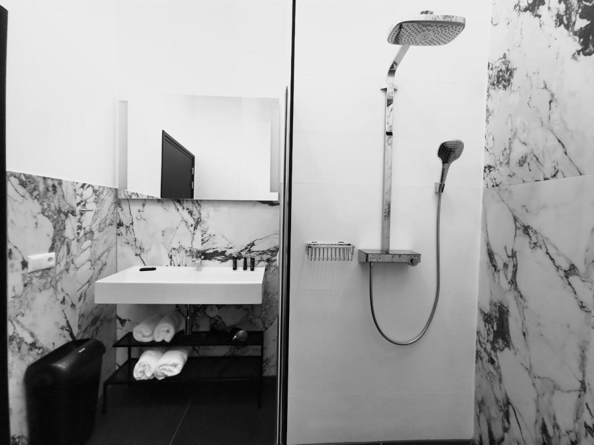 Bed, Bites & Business Hotel Rotterdam Zewnętrze zdjęcie